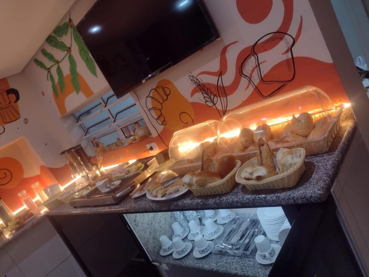 Attriun Hotel グアルーリョス エクステリア 写真